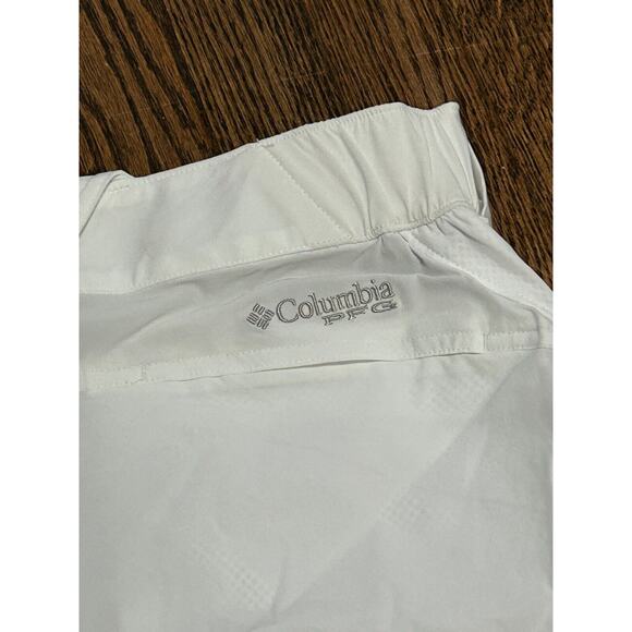 NWT Columbia Women's Coral Point III Shorts PFG White Omni-Shade Stretch Size 6 - Picture 3 of 8